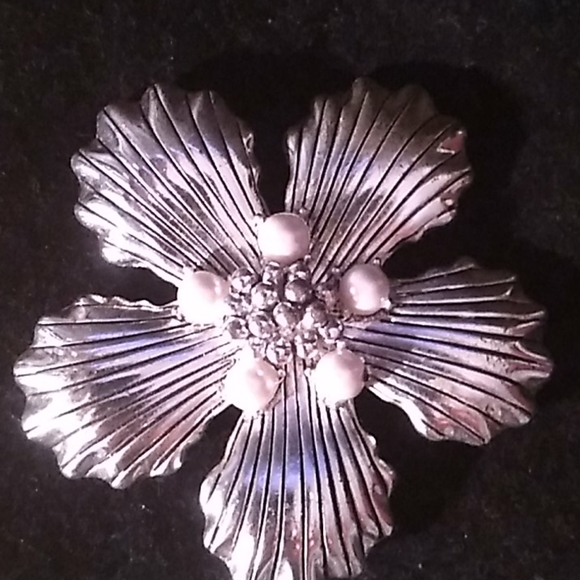 BROOCH FLOWER - Picture 2 of 6